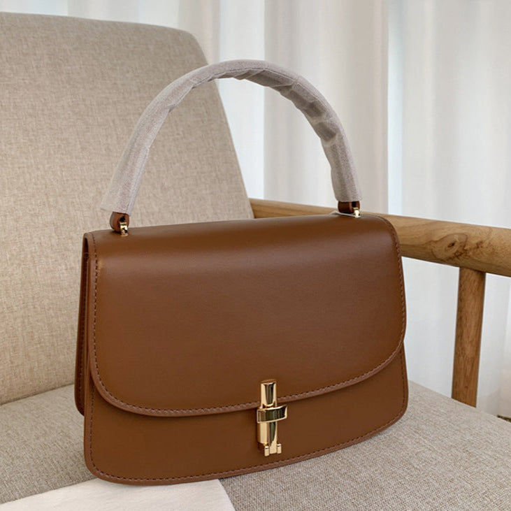 Quiet luxury leather bag